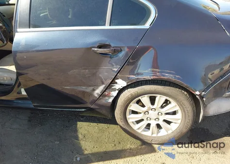 2013 Buick Regal из США, поврежденный, VIN 2G4GR5ER5D9247708